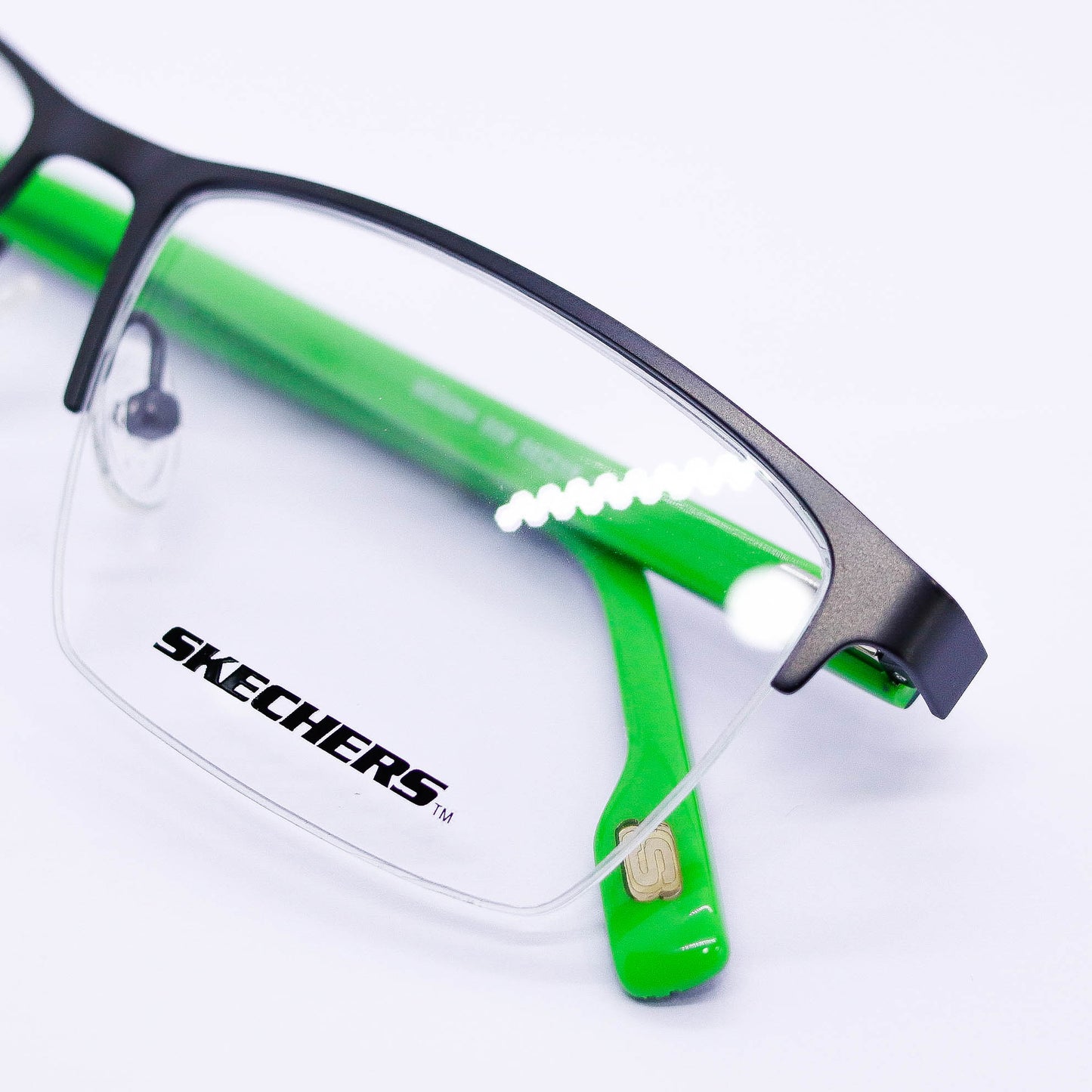 SE3284 - 56 15 145 | Metal y Acetato