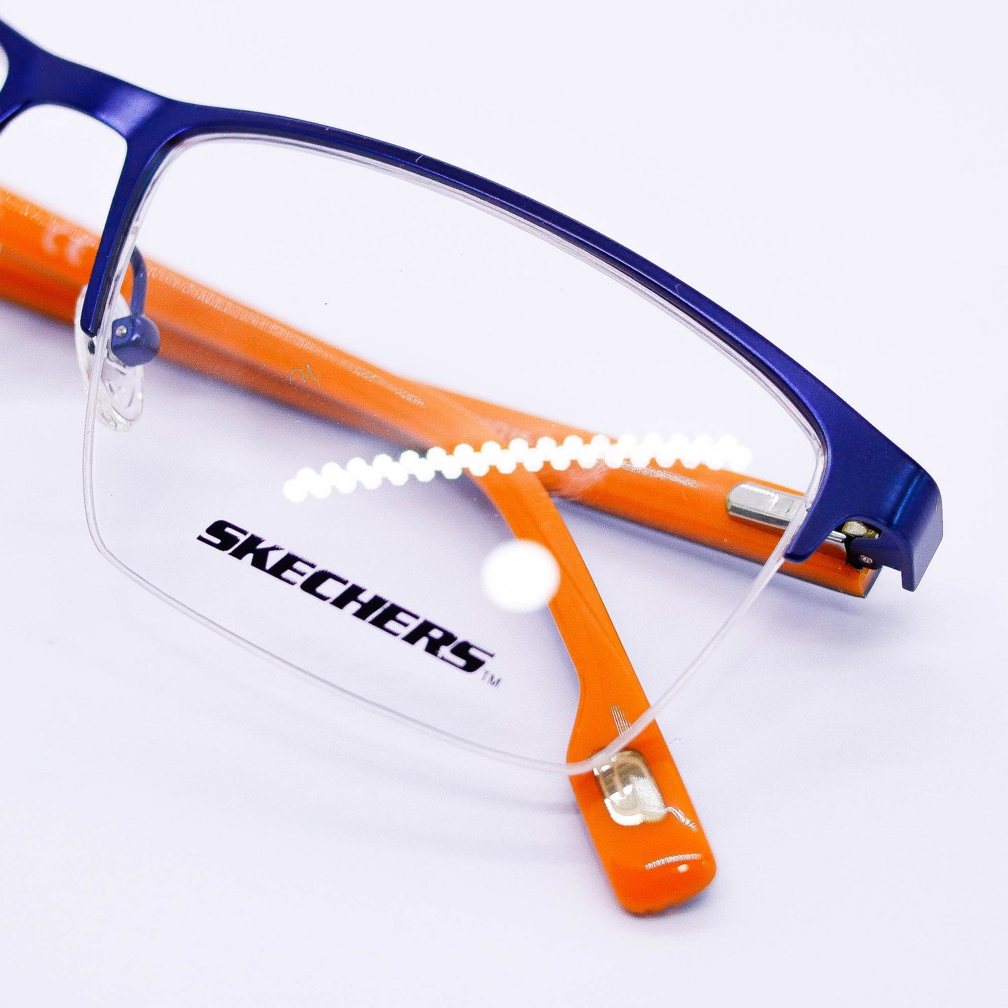 SE3284 - 56 15 145 | Metal y Acetato