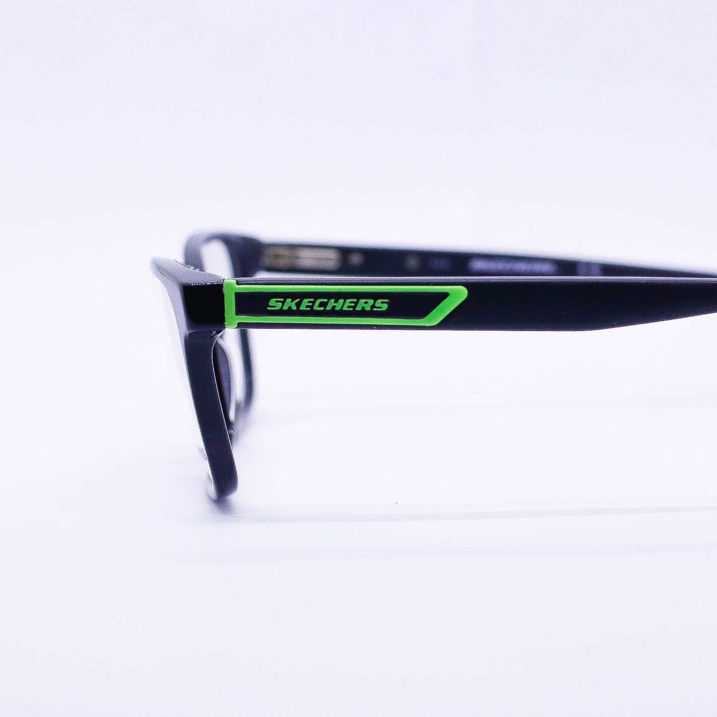 SE3282 - 53 15 145 | Acetato y Metal