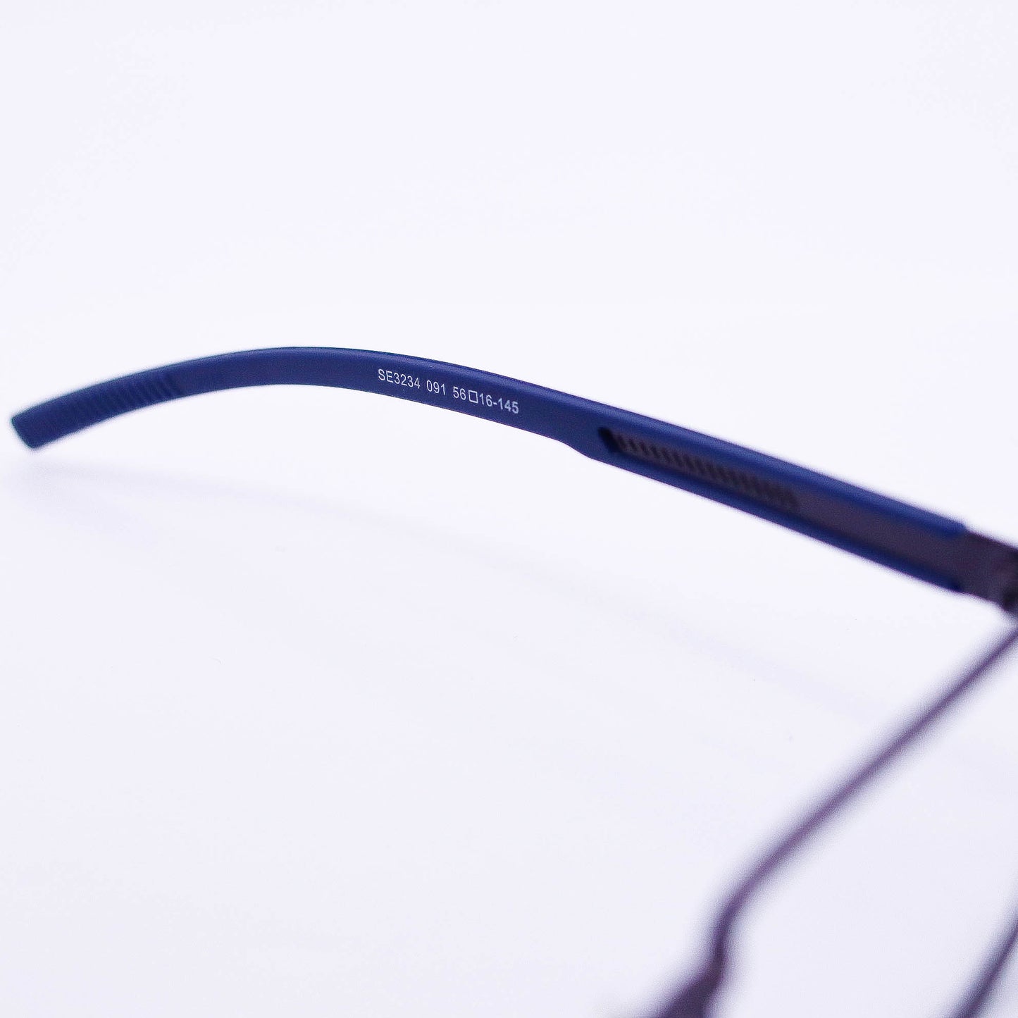 SE3234 - 56 16 145 - Metal y Acetato