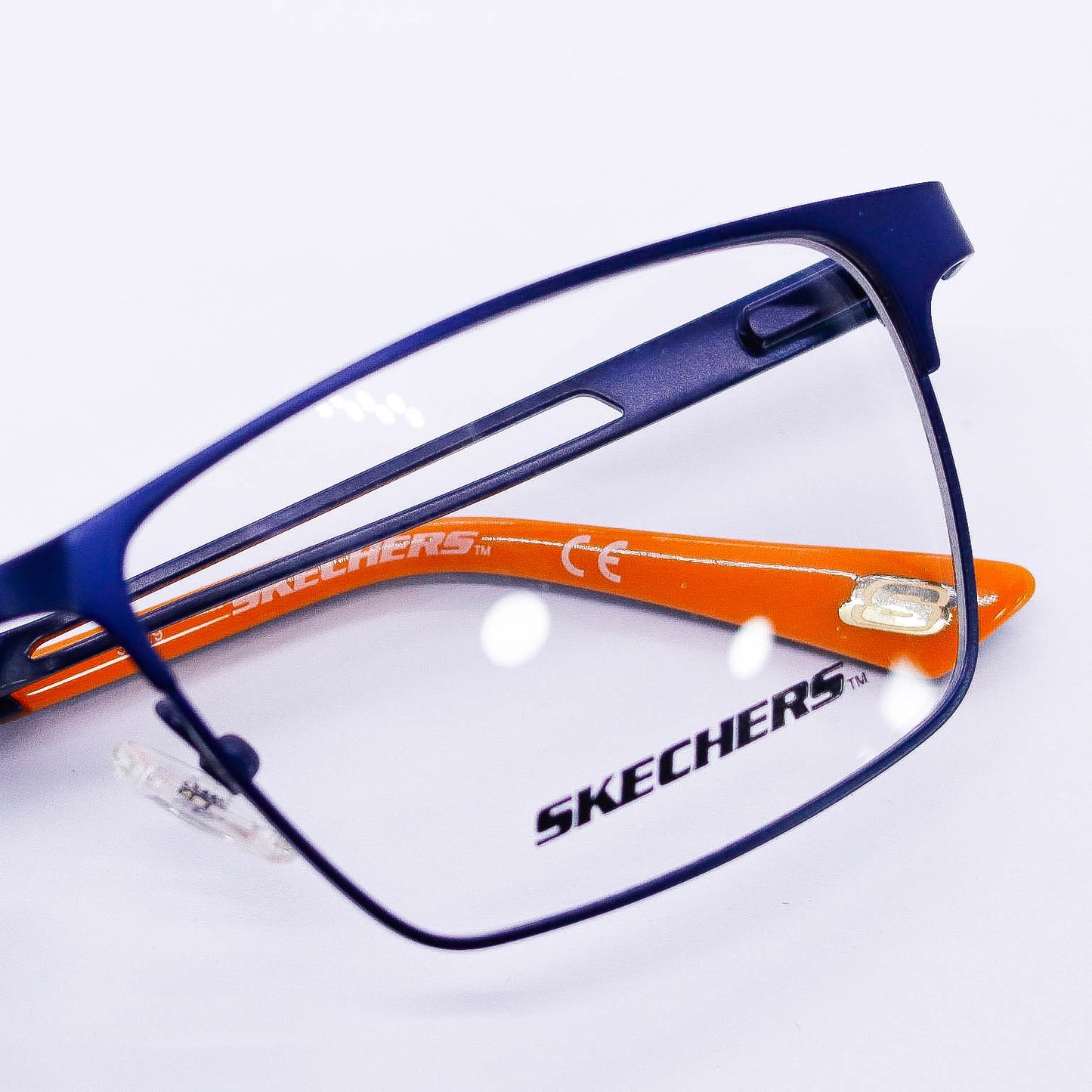 SE3277 - 53 17 140 | Metal Y Acetato